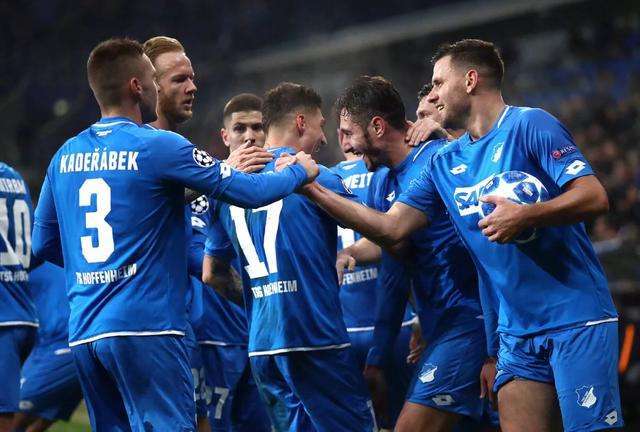  德甲保级大战柏林赫塔惊险续命成功  